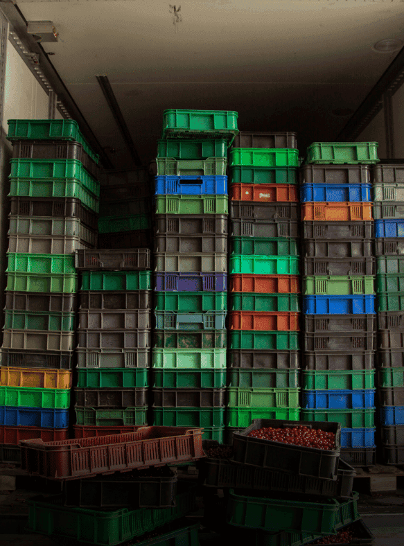 LCL Service — Flexible Less than Container Load (LCL) consolidation services, perfect for smaller shipments with regular sailings.